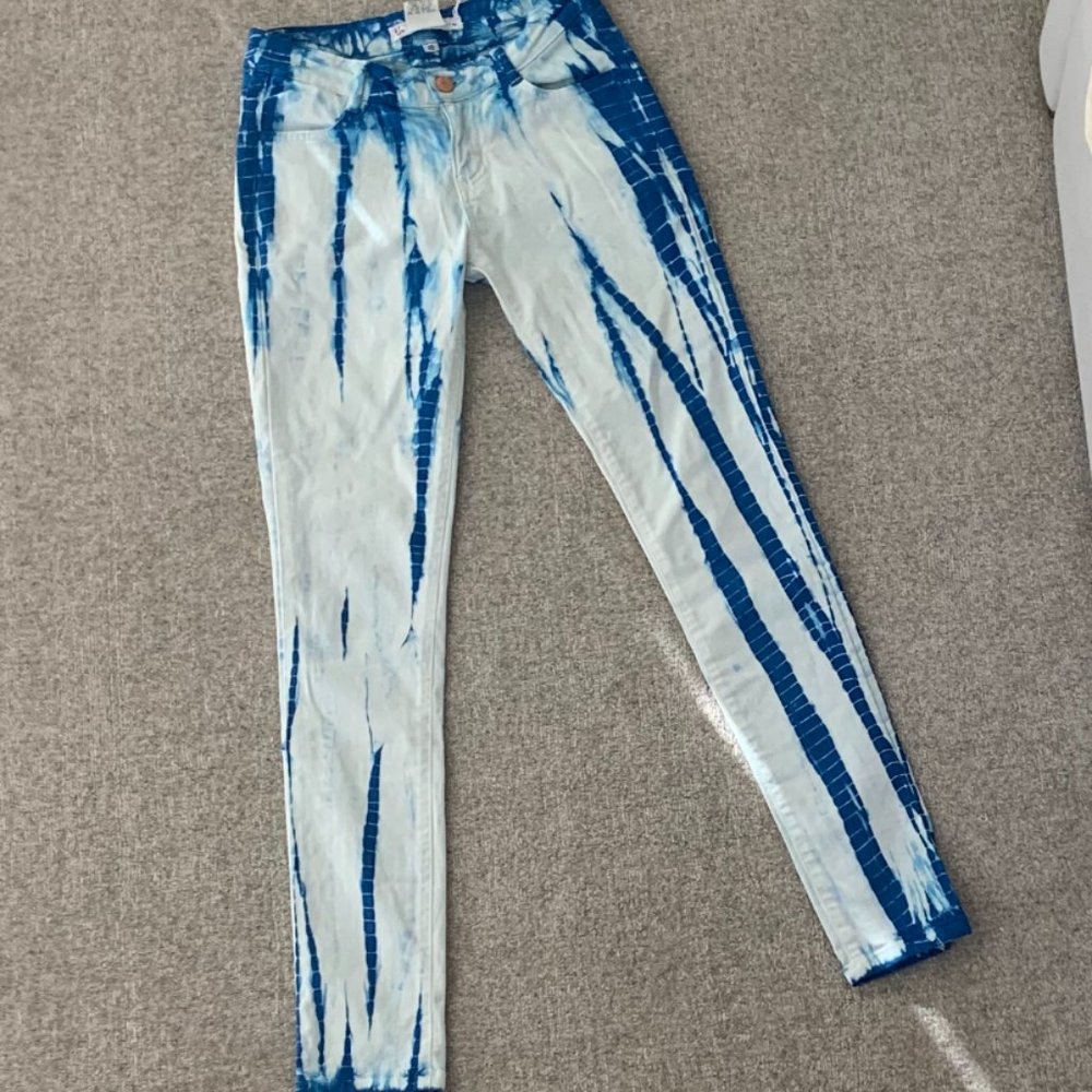 Un Deux Trois Girls Blue Tie Dye Pants